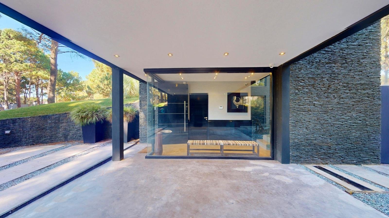 00f3280fa05d2d459fde77fcf1693a5a