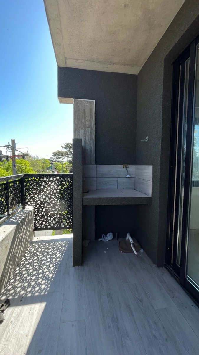 01c90f96e9aee530d3c796bcb12a679f