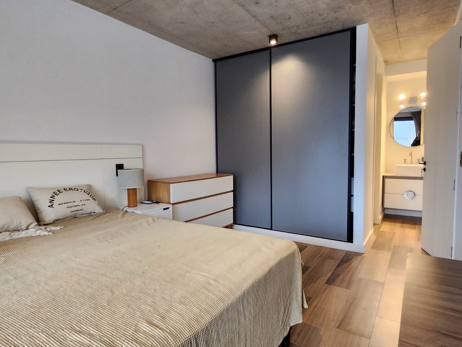 02c4e7fefae9f385b9a6056fdf657bef