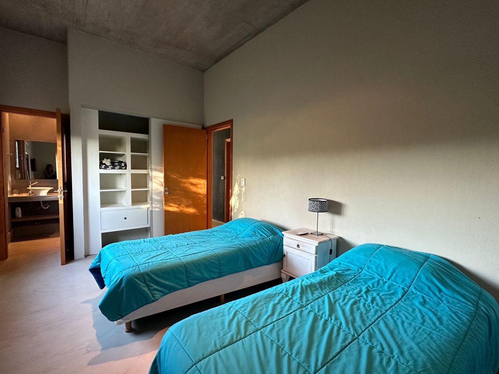 09adf2fe6c05b90b9fa8e059bb0249f5