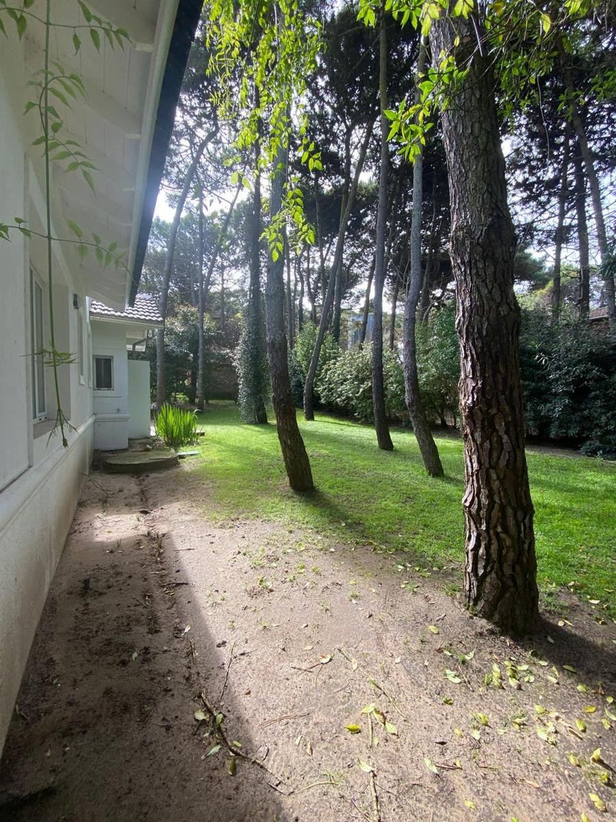 0e4c2f4e697abe474947aba168794b7a