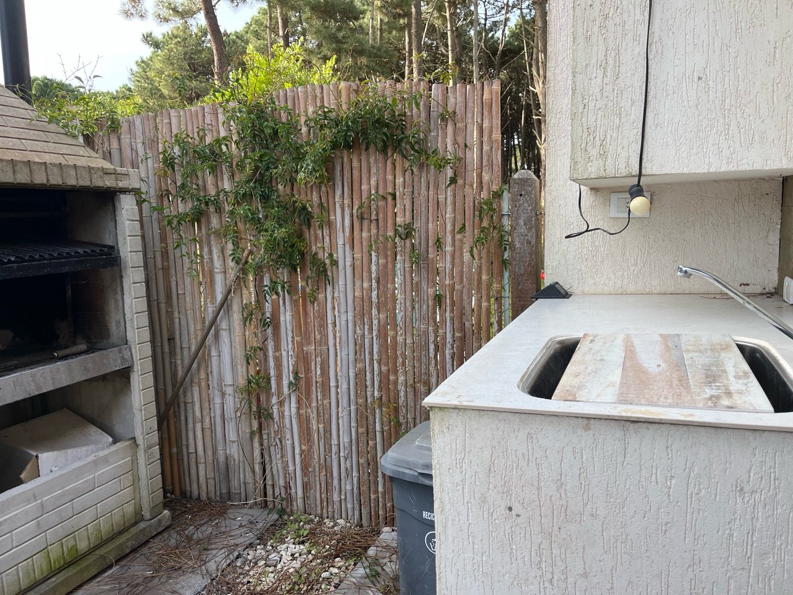 0e79fff5d2083b588872de2d86379052