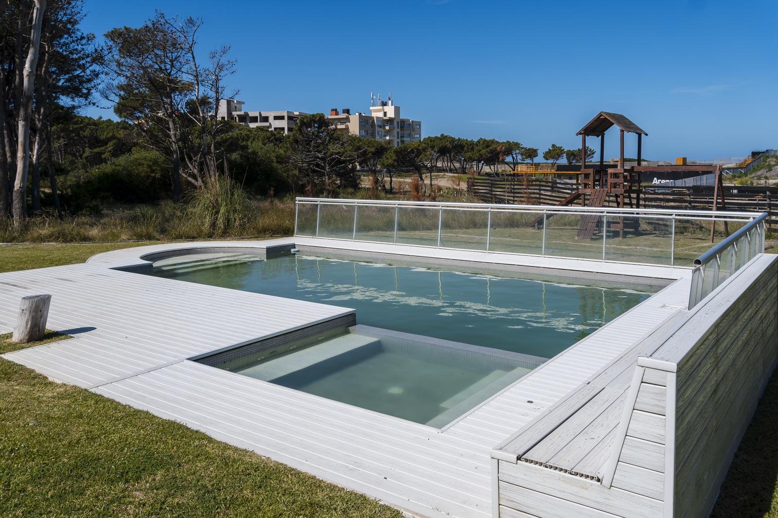 1231dc0c67c965a668f51245e0e10cbe