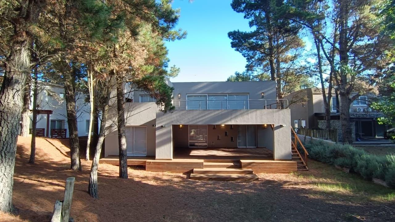 13c39c9c614b0e98091e8b3ade9d7c50