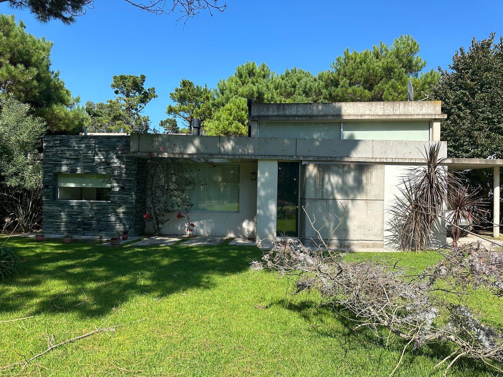 142adb573a56c0920dfb4e84007a98f0