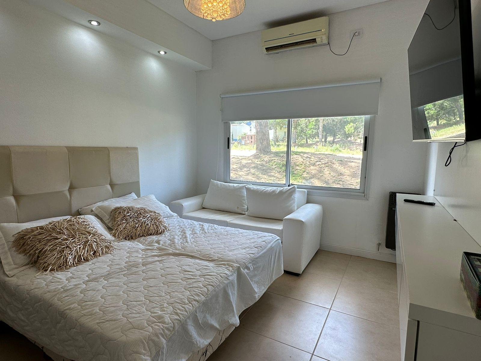 18a9d4f652a32220d8183b2ddda525d0