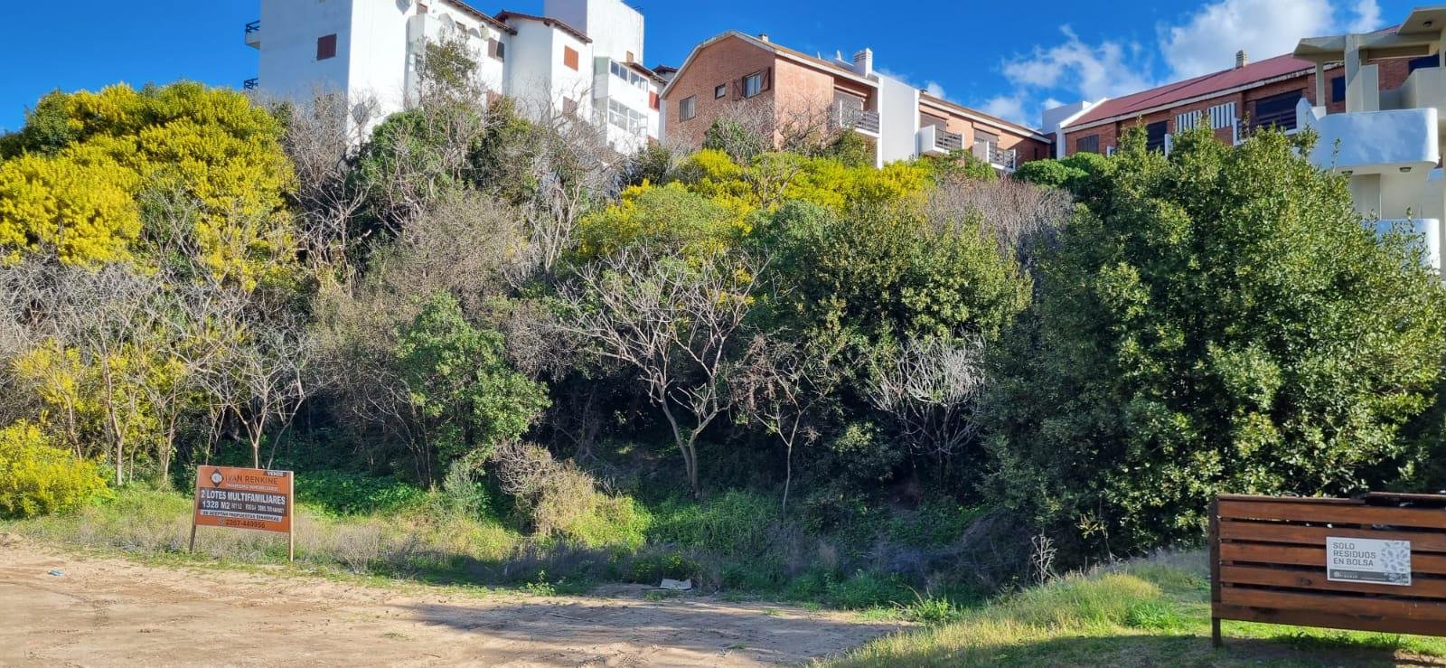 1b2995c2b56fc20efe585aeb4dba7652