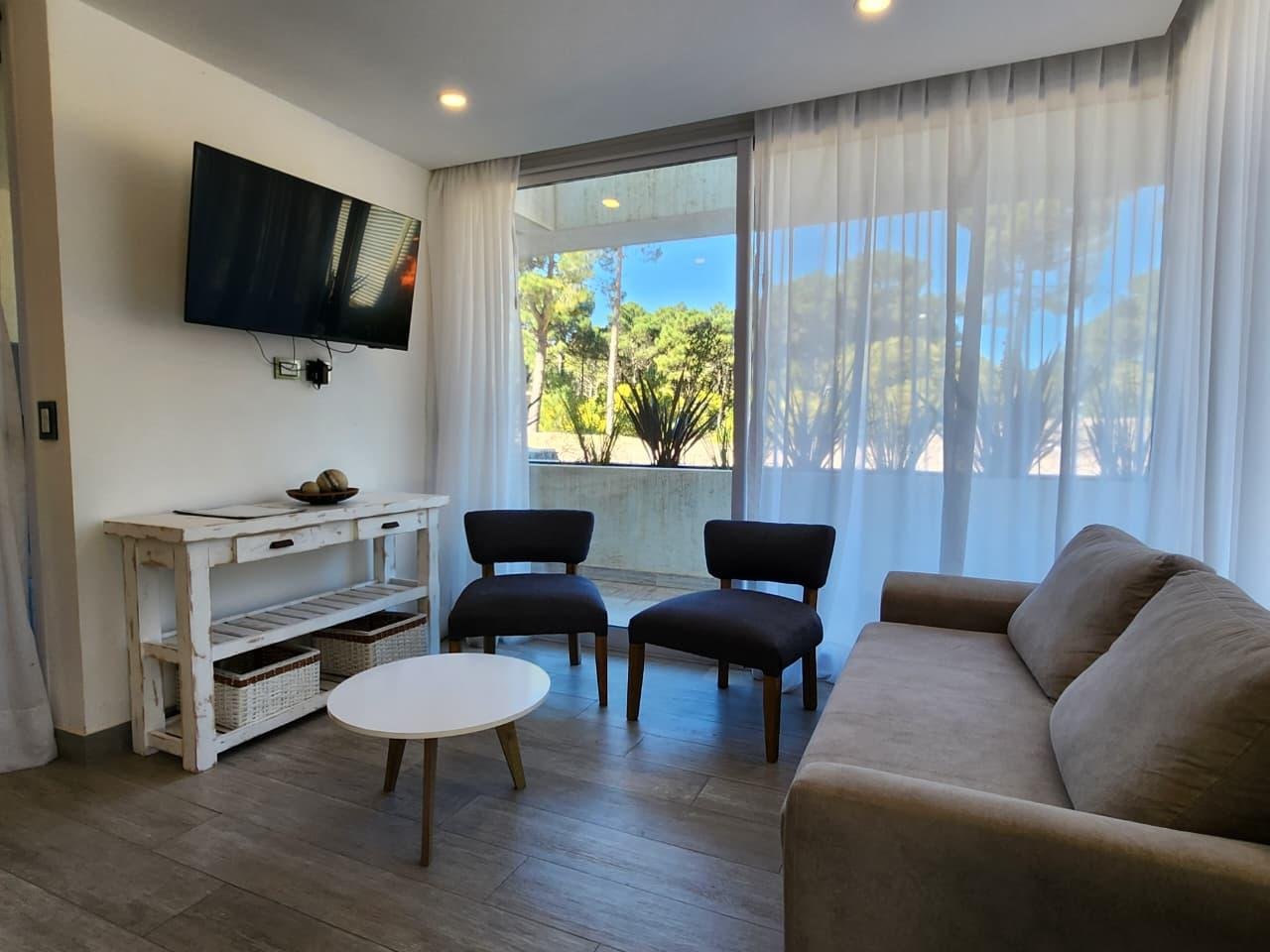 1faf25be4fea35b2e04fad93ff3f4a21