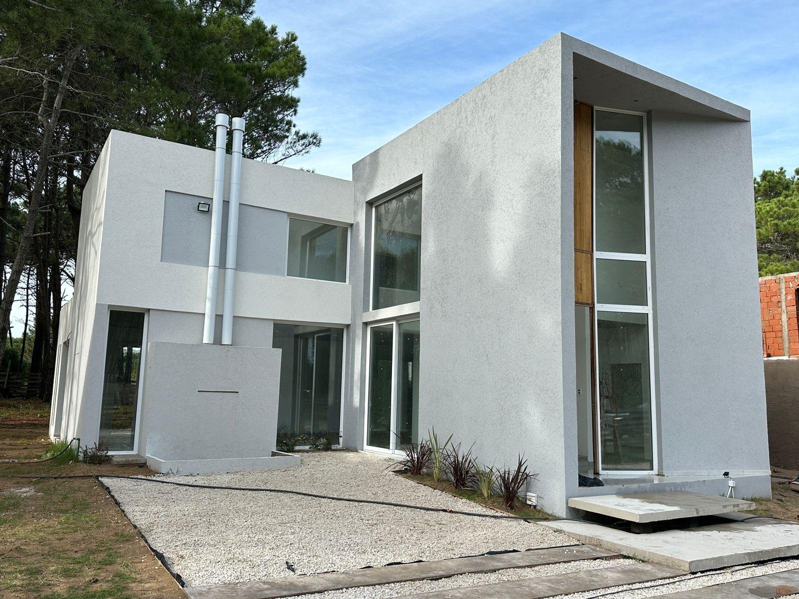 213fc1b151768972dbe51bfea370b2c9