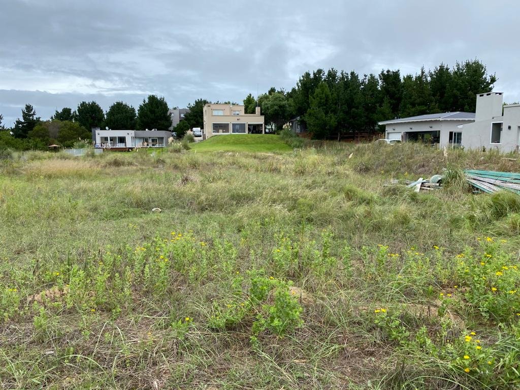 21e4a6d84f0052a82e62d04a3ca86335