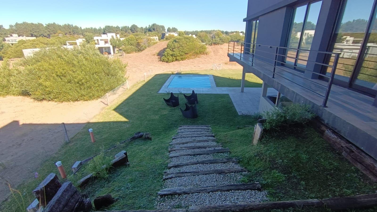 22bff996a63aef6a3c3eb14ba1dc37d9