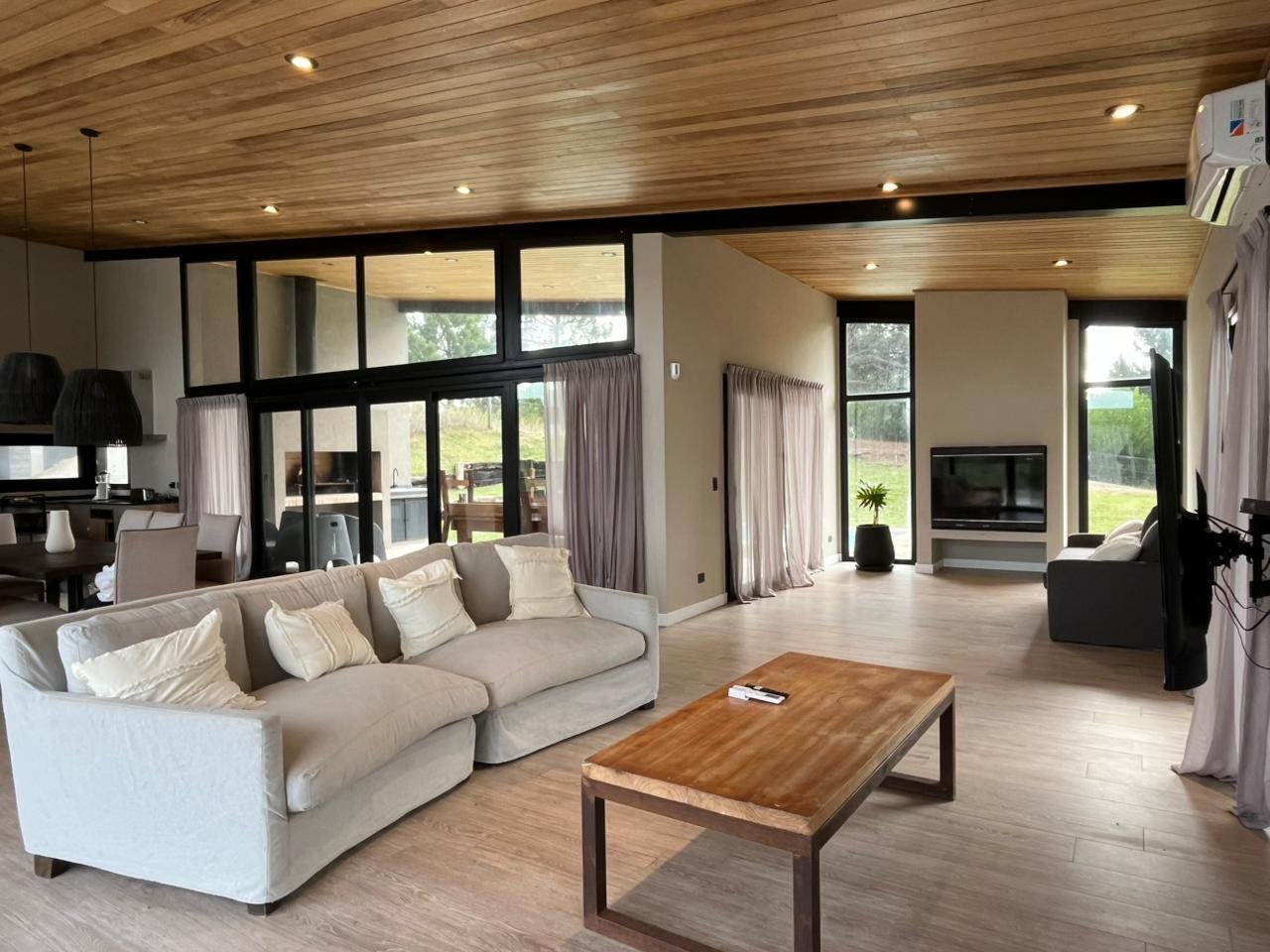 22cd89d9b2a36c7ef2e6e42be4dfe1f5