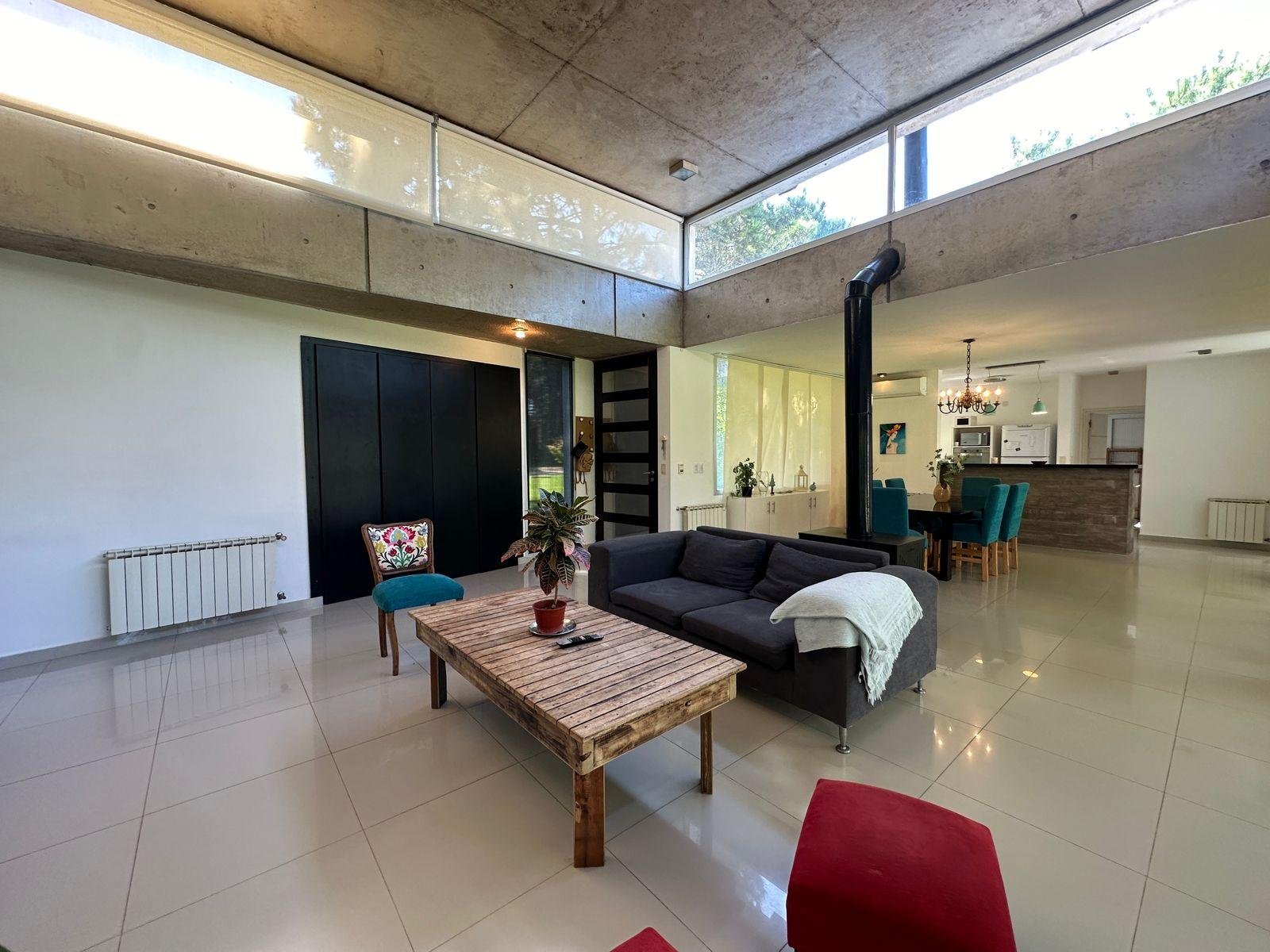 241574acb974fd364fb8e7aedf87c070