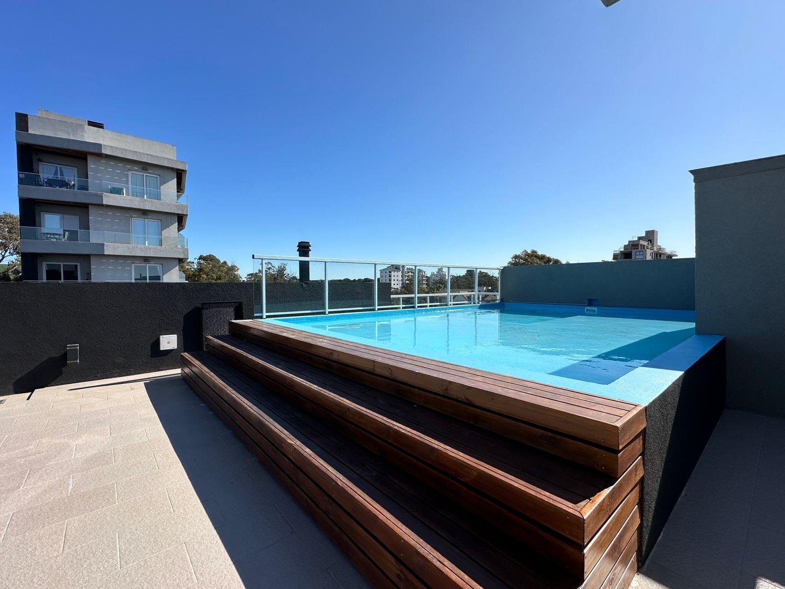 2731a30d96432de5e2e2eab85959d304