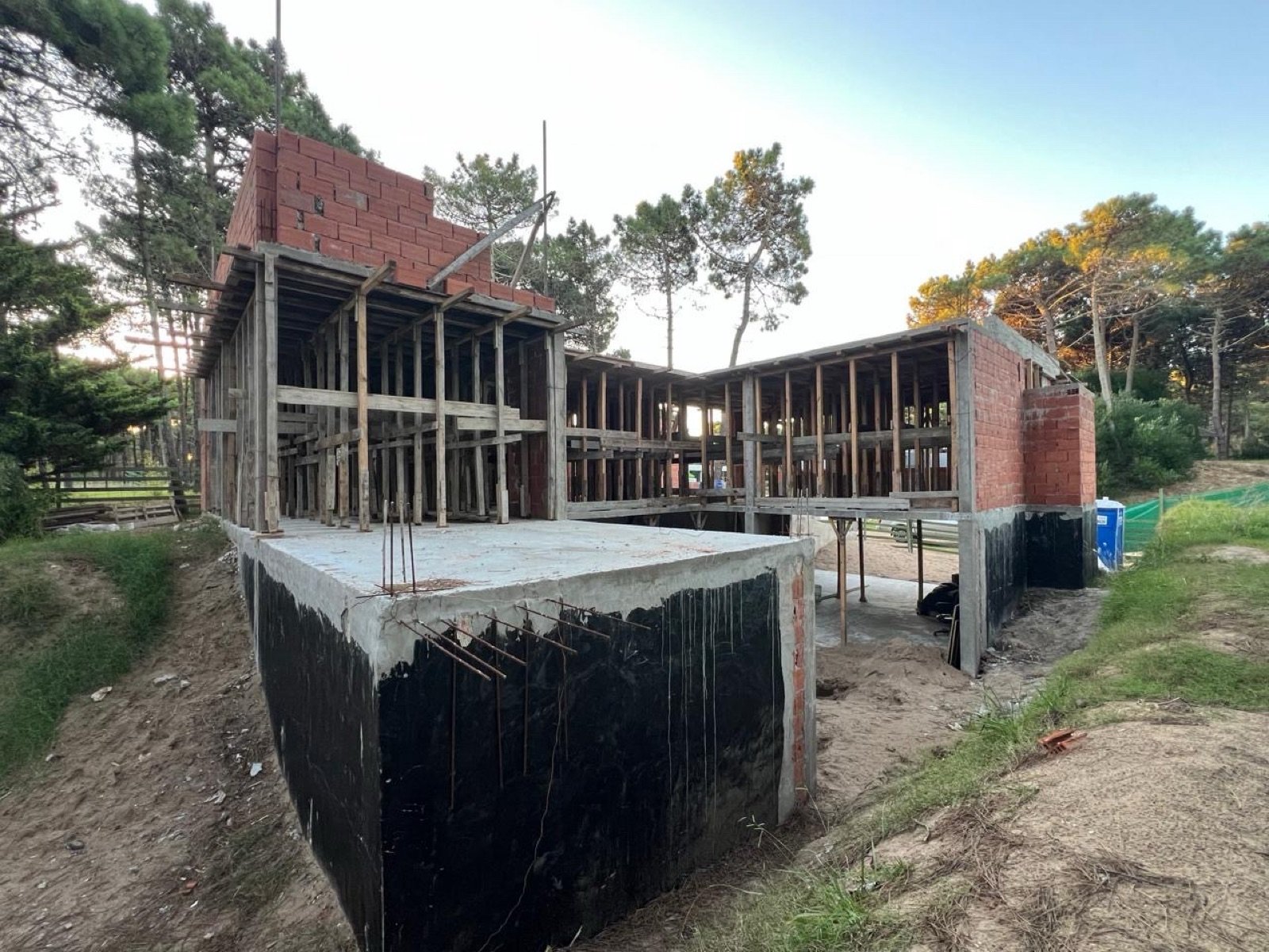 2e615b3a169b65177107674c12b042e4