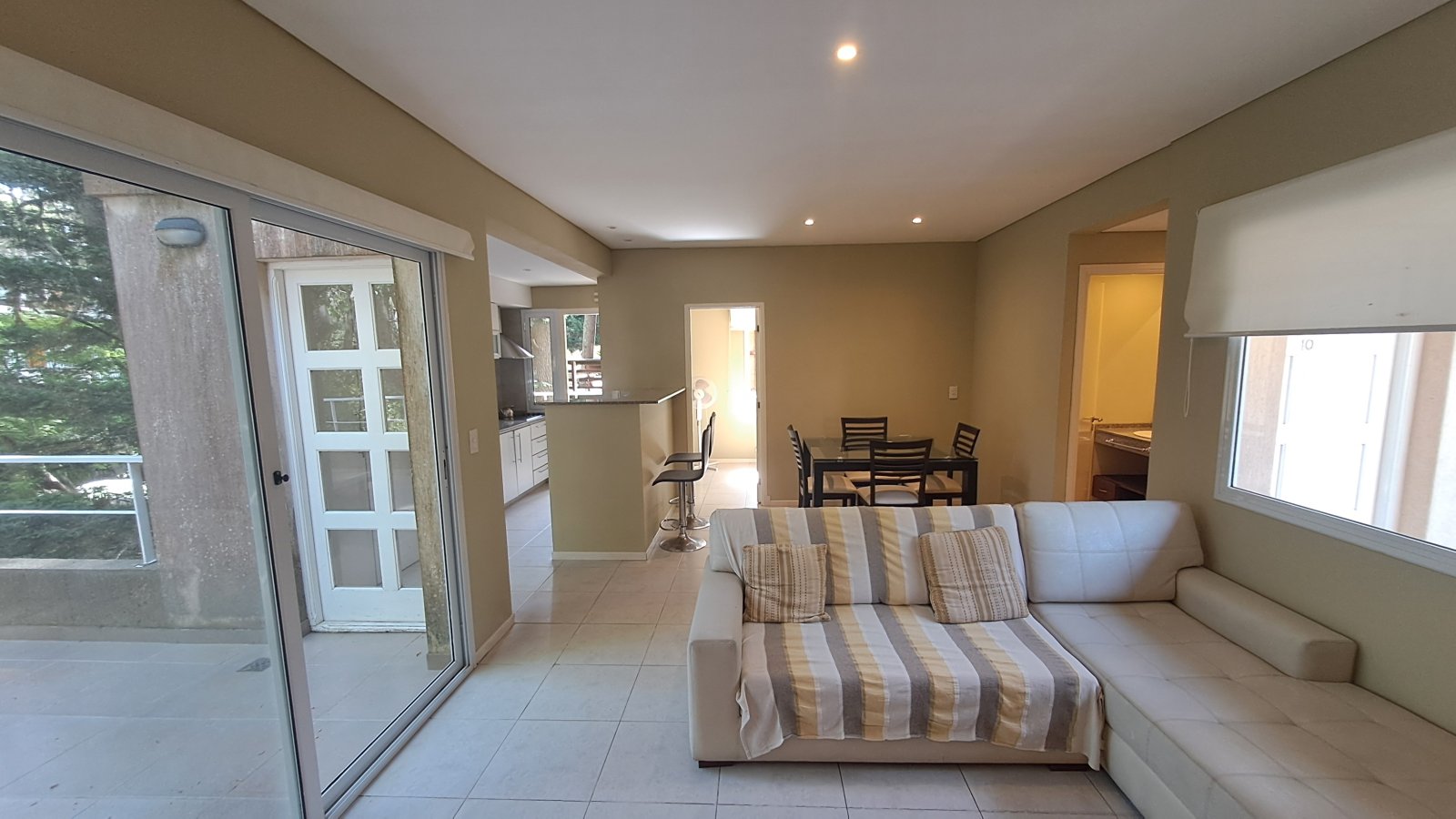 2fb1458f95040f85d3c83d41c9ccca59