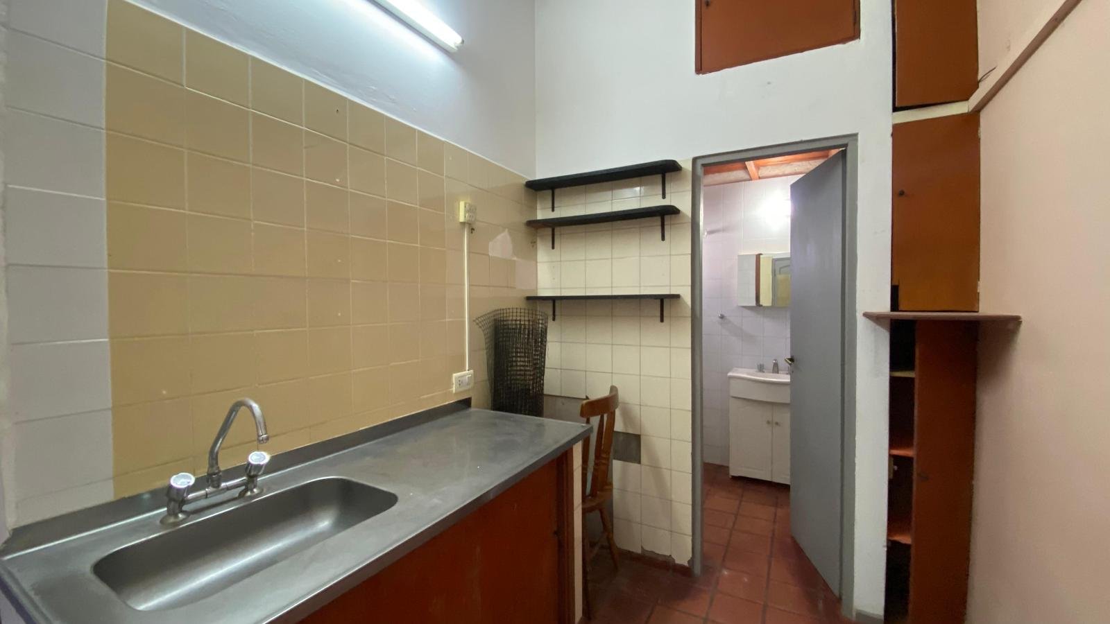 2fdec42089b4e662bc1ea6e0a50491aa