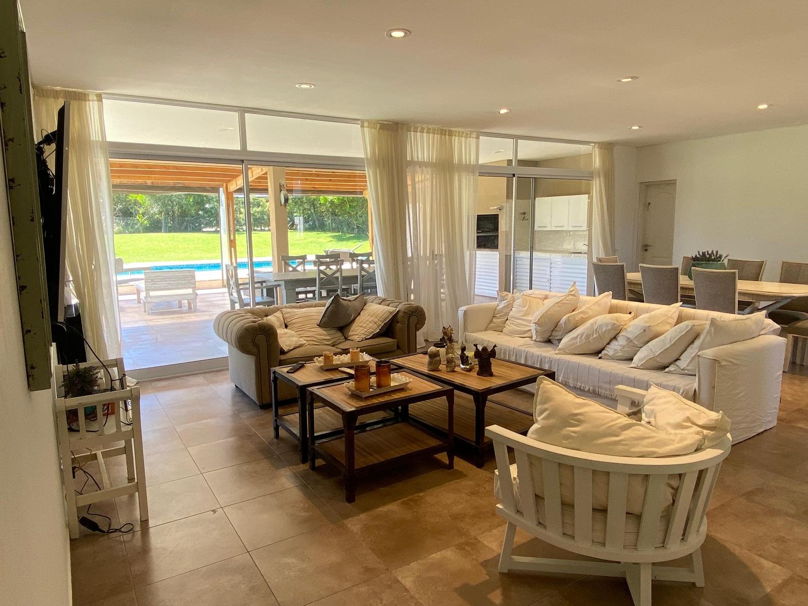 3017a690d67fe4c80150e3b092338254