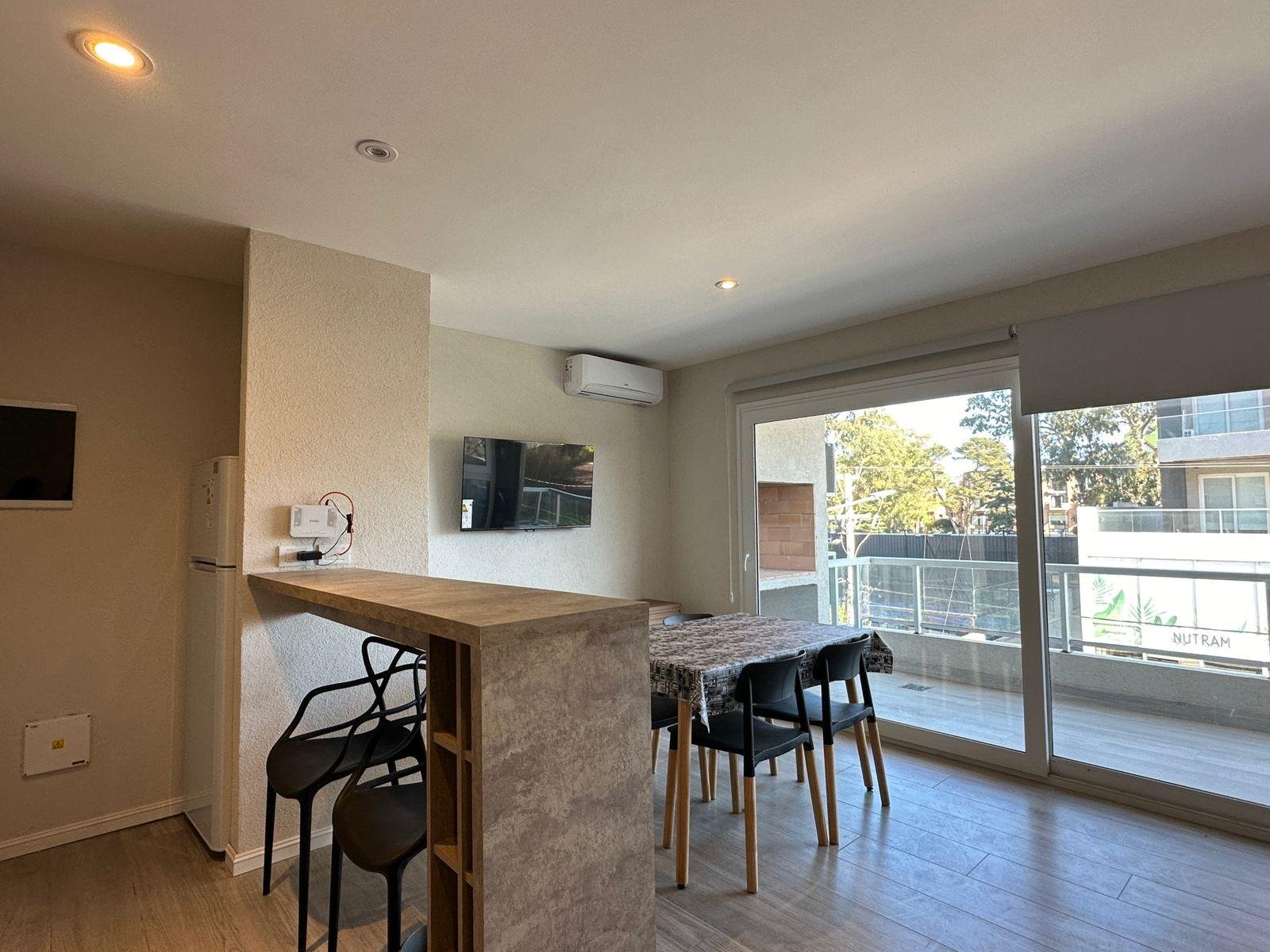 33b8624389079e1aca166338846eba5e