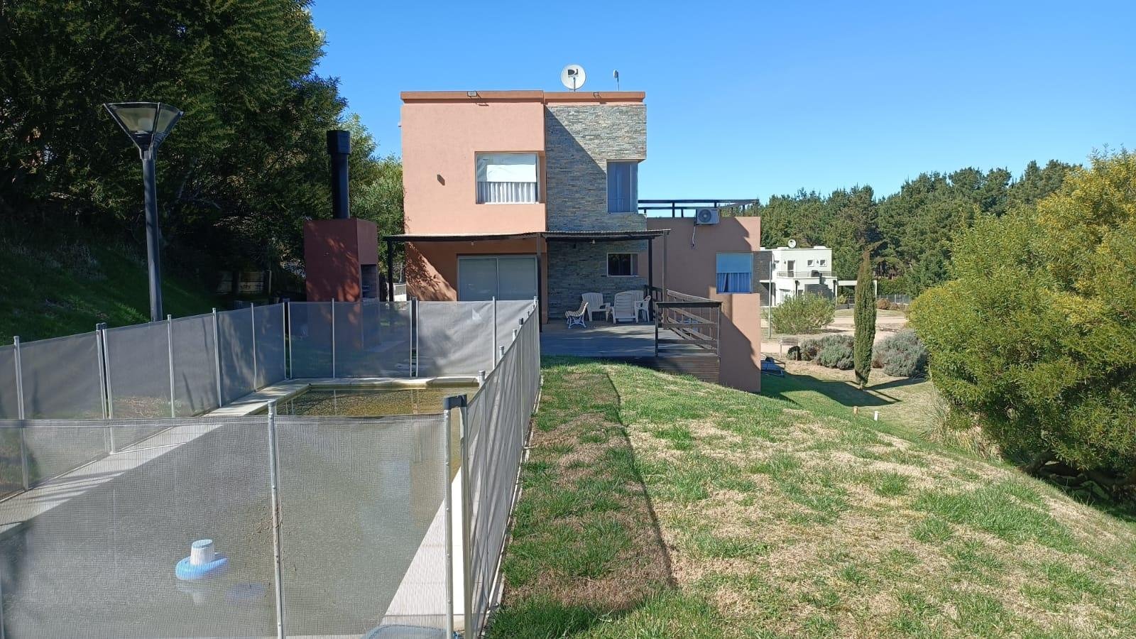 39d72953797e98f1dab1a65b338e7092