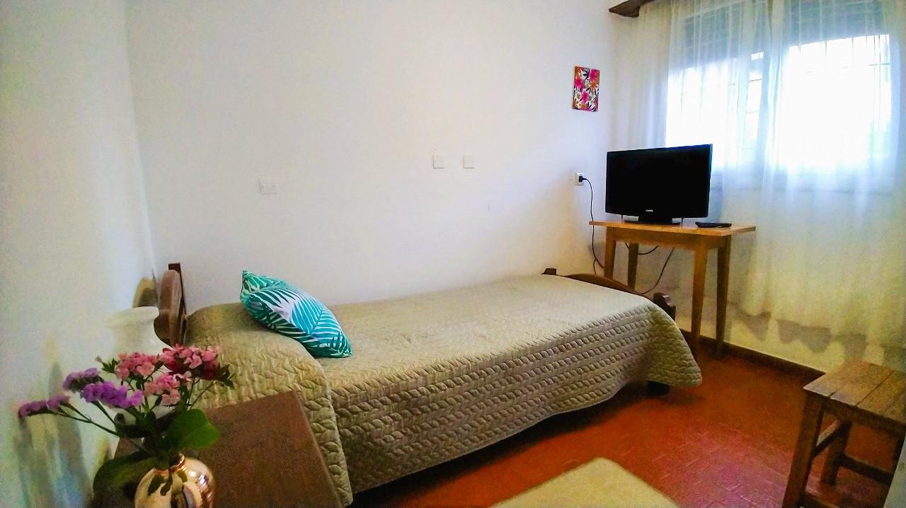 3aa5fbf19380022528ca583b6144b15a