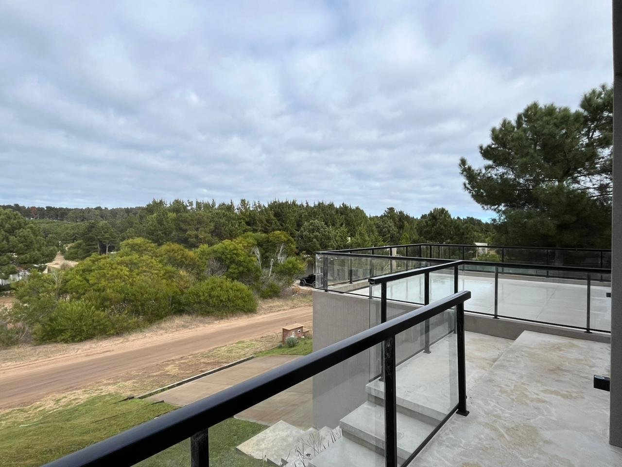 3d75591993b7da9fadc15b6b75c03bb4