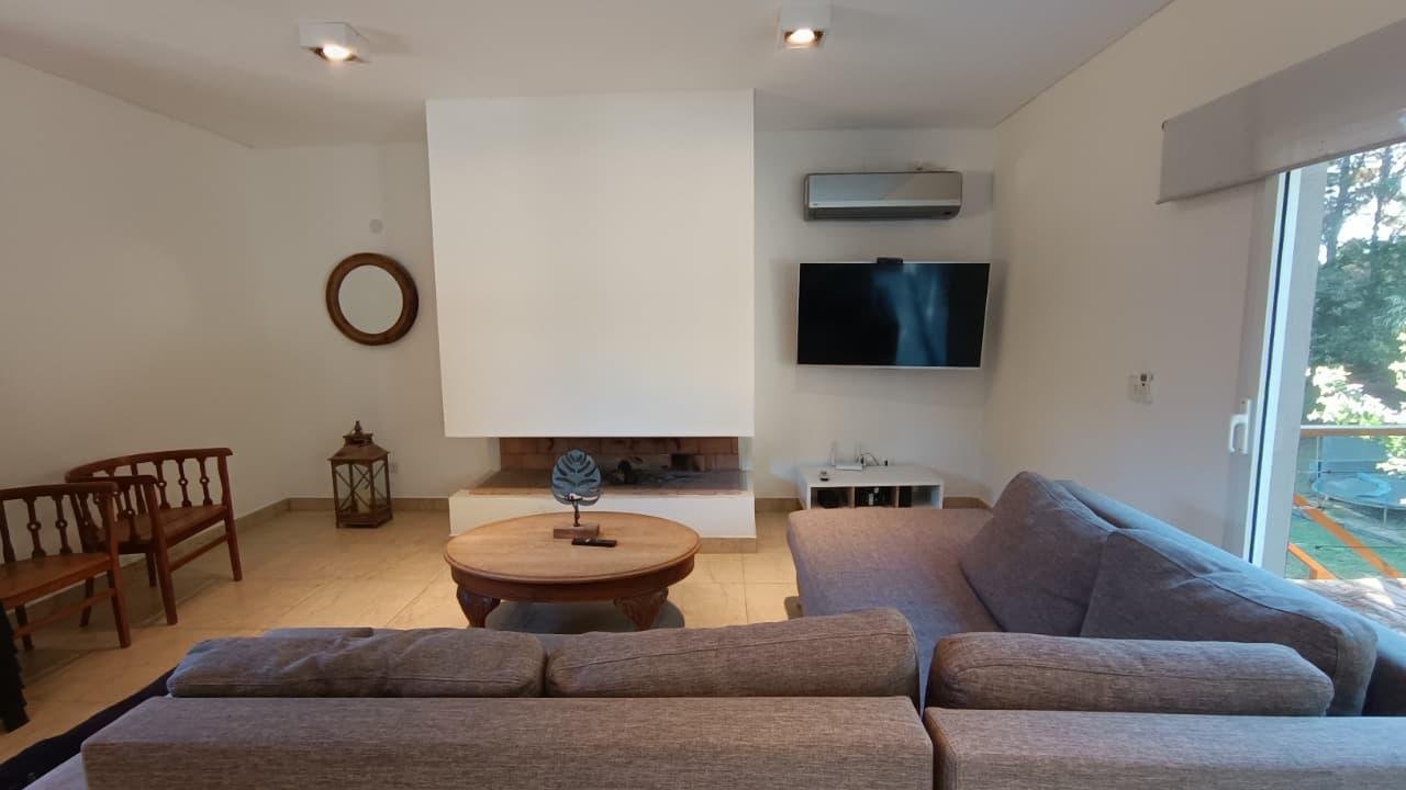 3e181906e977d112d96de42c9c2fd6a2