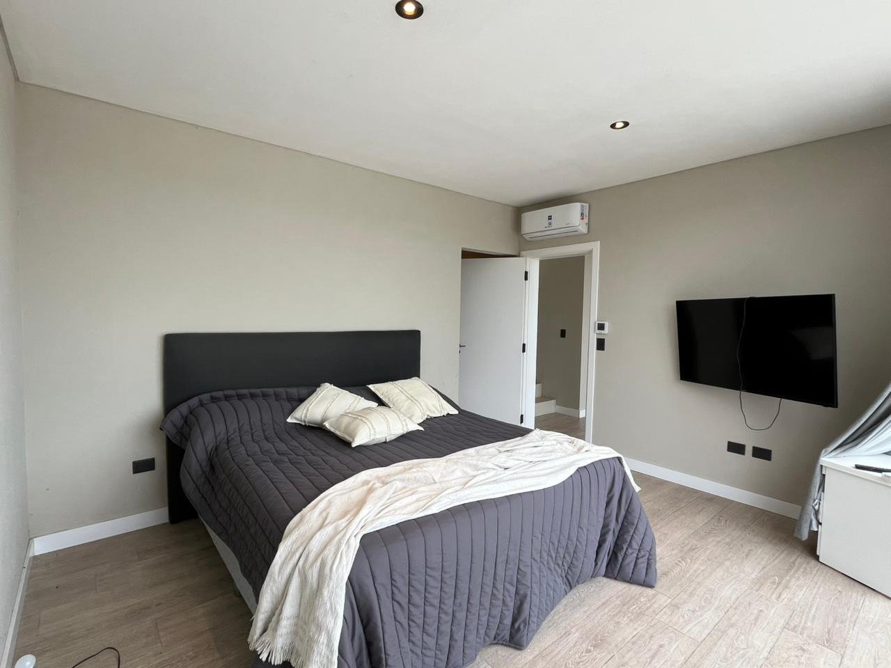 445610b0672fbbe2a32d7c3df7bbddf0