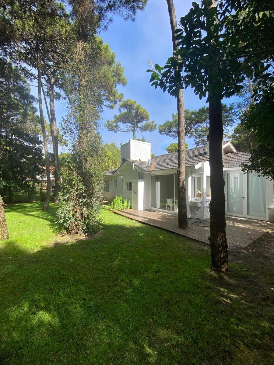 4b43e07c3e9a3f61a0bda65cb70401ad