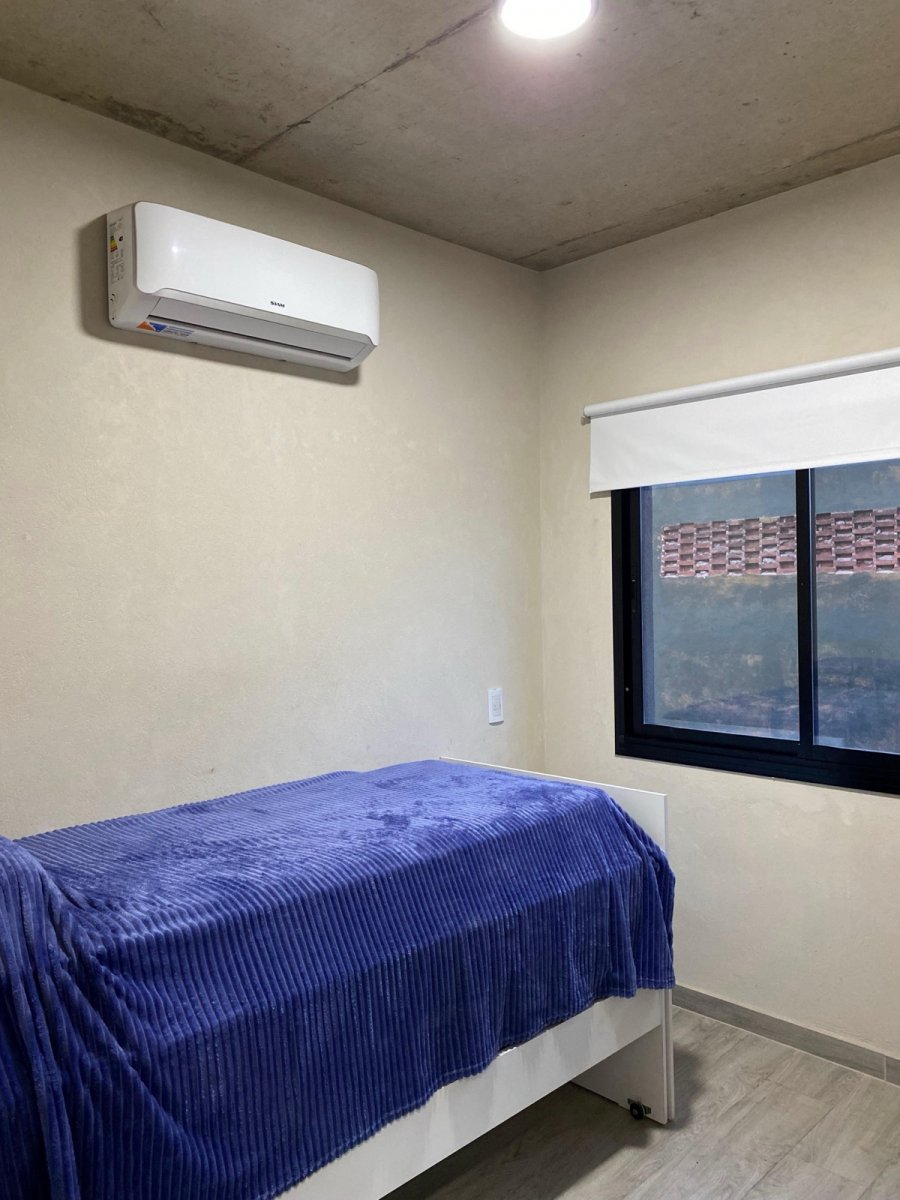 4fe77e520244a957eb8d4a7ec0c20f35