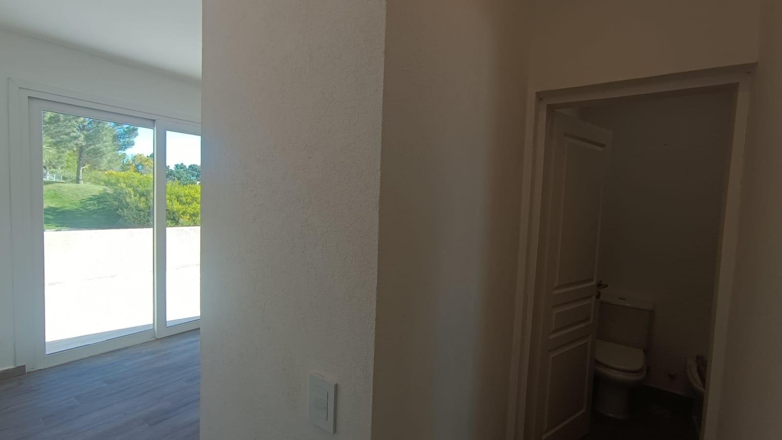 5149ecdf678de6ee75aa16d4be582150