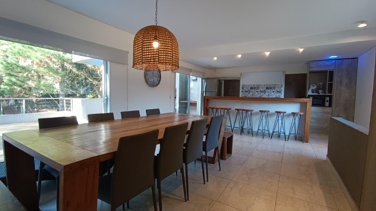 5586e42a4116ee4ad721a8969dbbd7cb