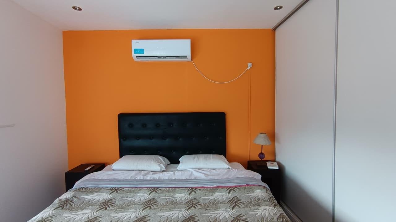 56f4d0e3765bfbcde34a1e2cd69f1d11