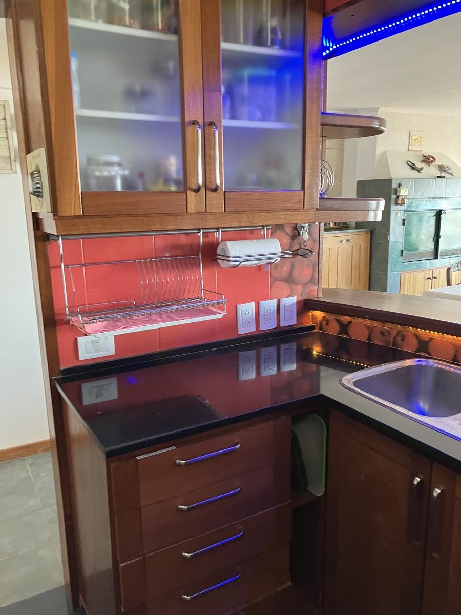 5a6e6de987afff108f42bf5a428c9c48