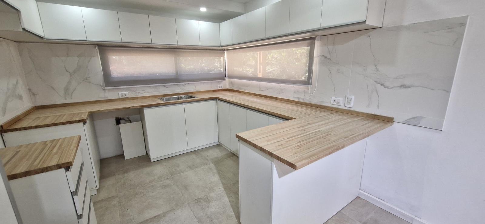 5c53c1cd7b3d6c9eb7727e8b5c62c34b