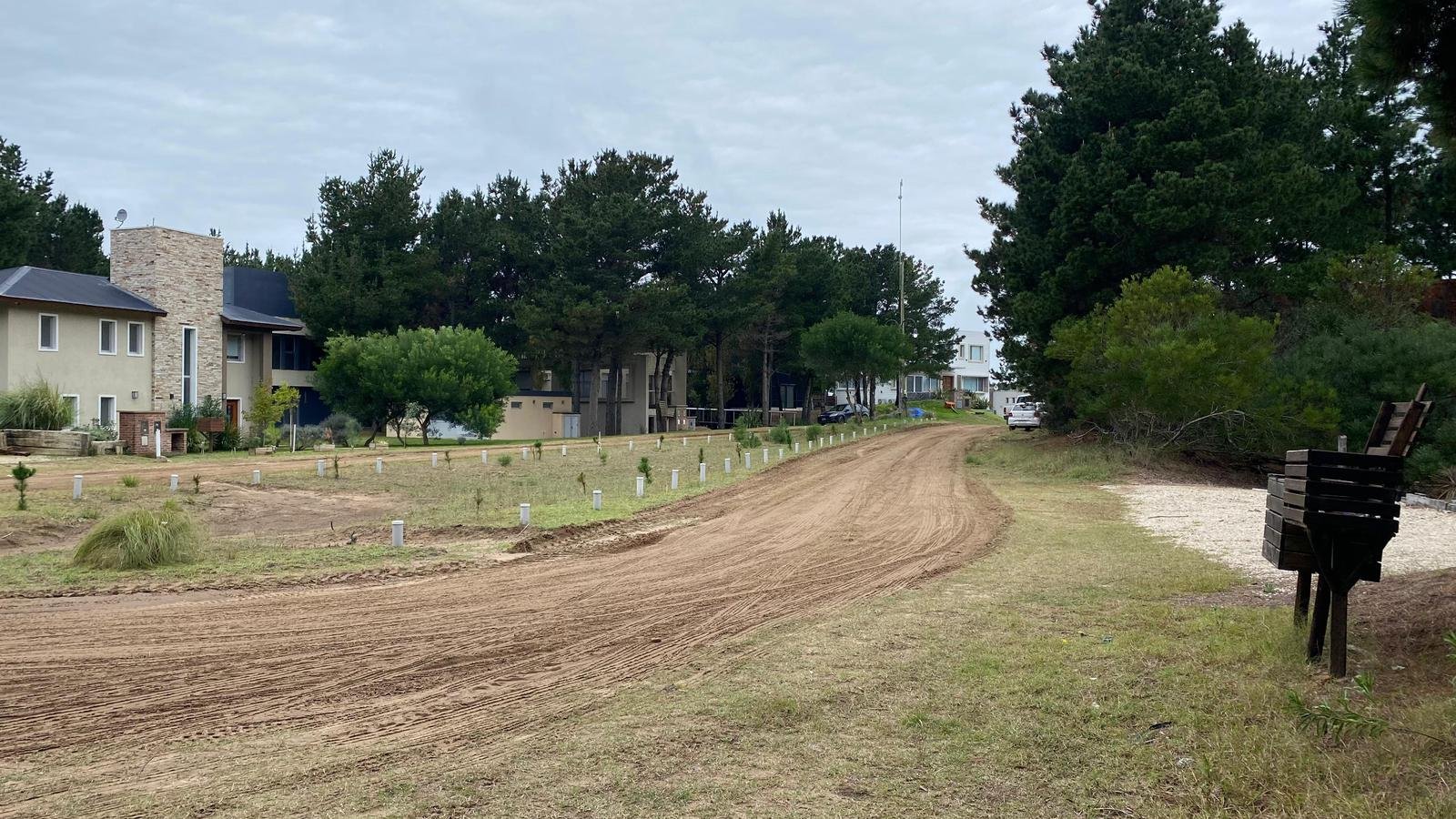 5e30f892ad07f5a4b7333ab2e0c3f374