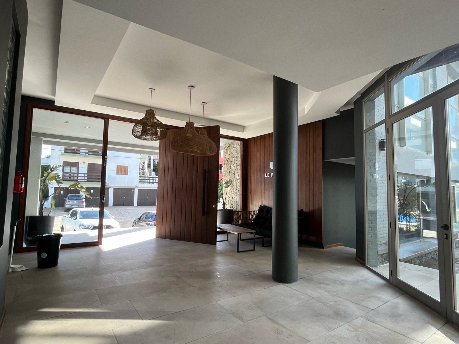 62373e6ec9cc295364c672e2274f90d1