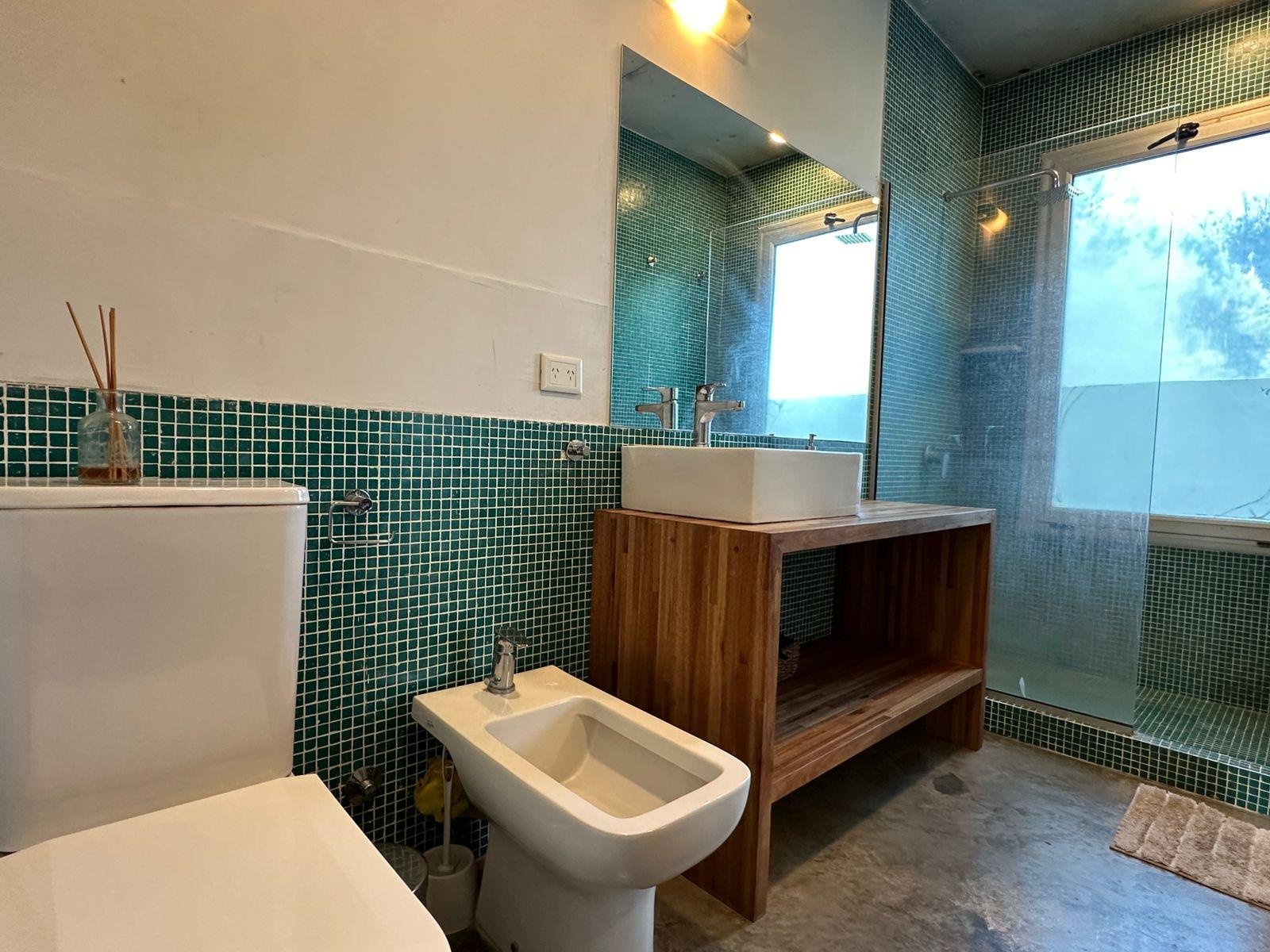 6381146574d388ce2d94deccf708b8f1