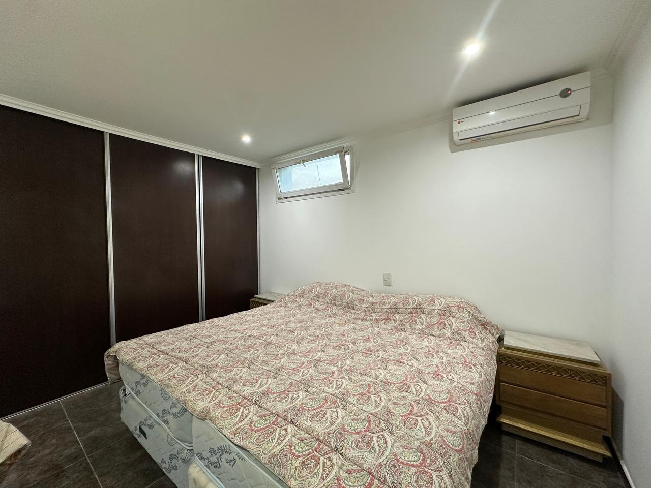 6b35f5a3e306d27449ddd4b8dd89622c