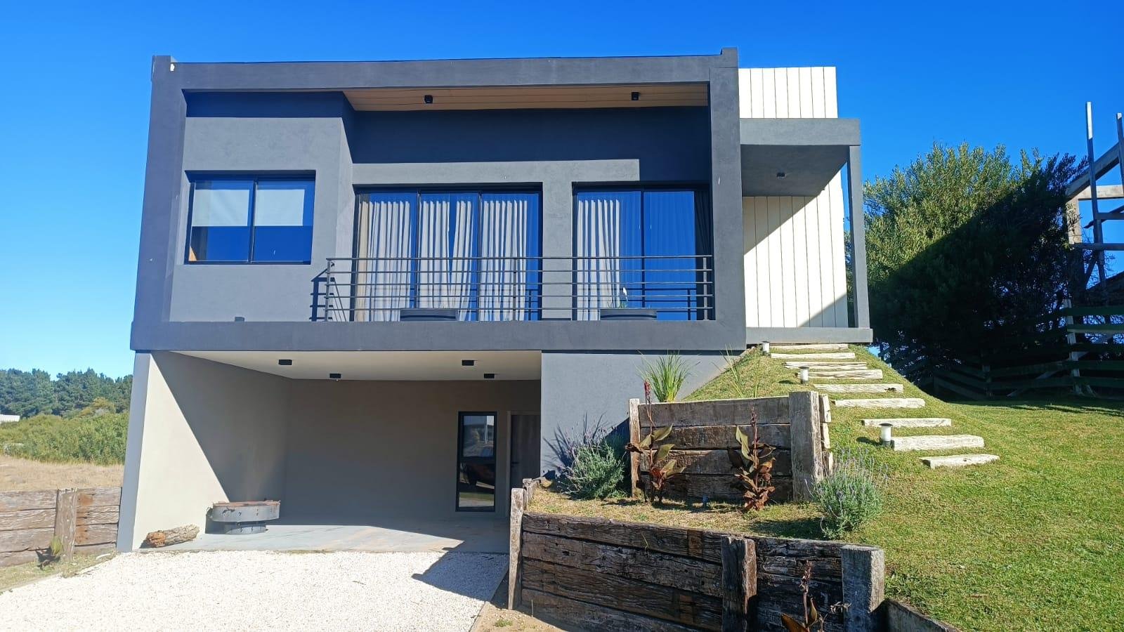 6e17a6be00c01ddc36639d12f0174387