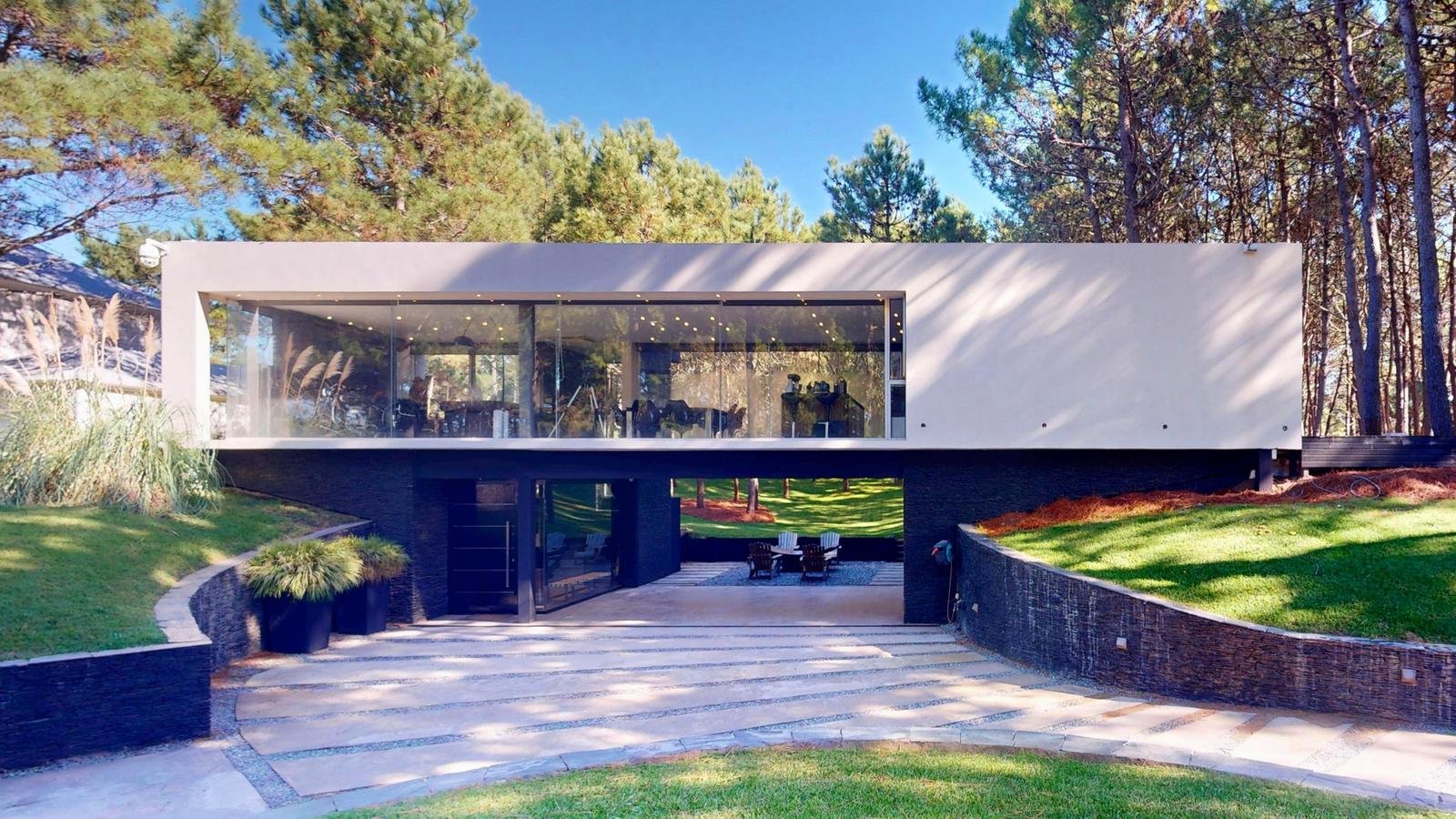 6f46cff84b8d8004334045f57ccba2bc