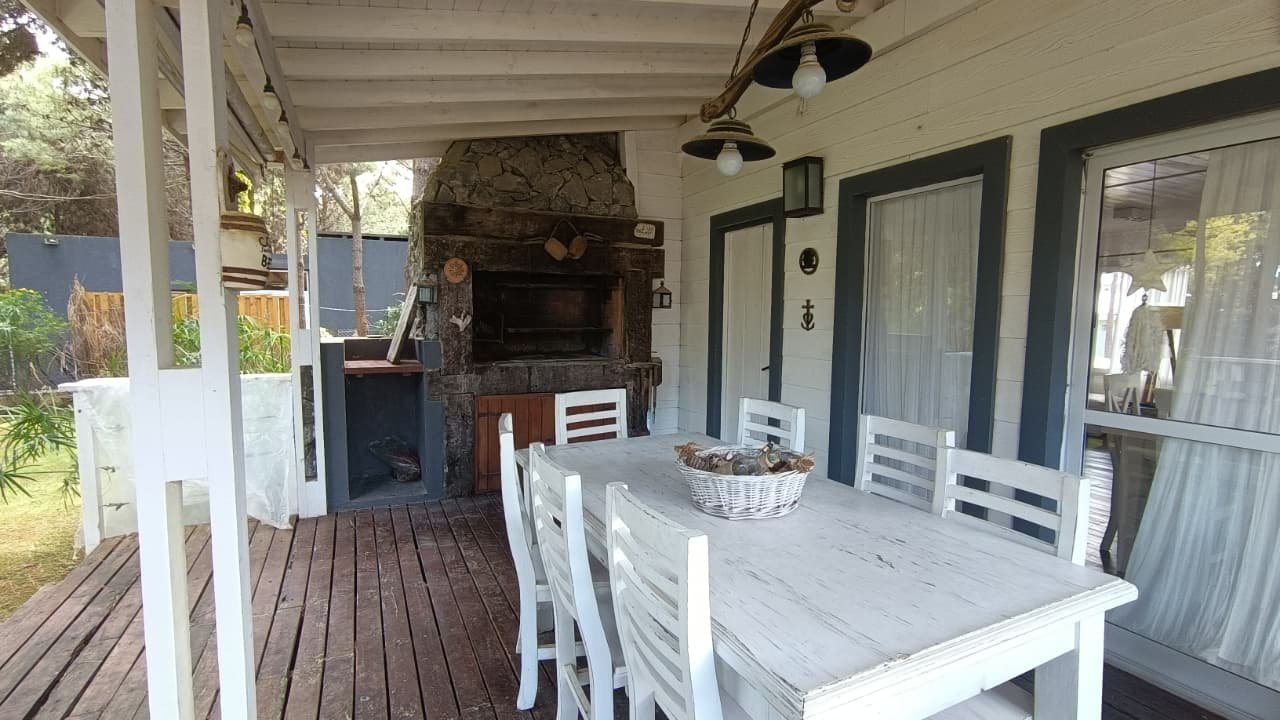 703586cf9600d581e5b2a085b3d9e401