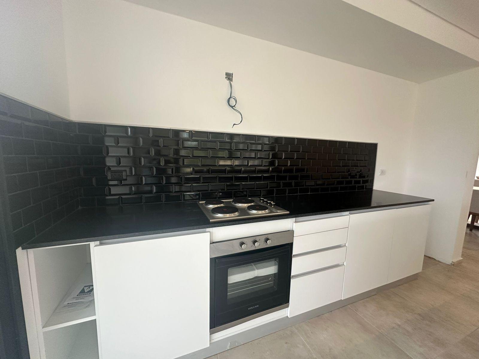 76936fcb21967d0e237d83a2609caeb1