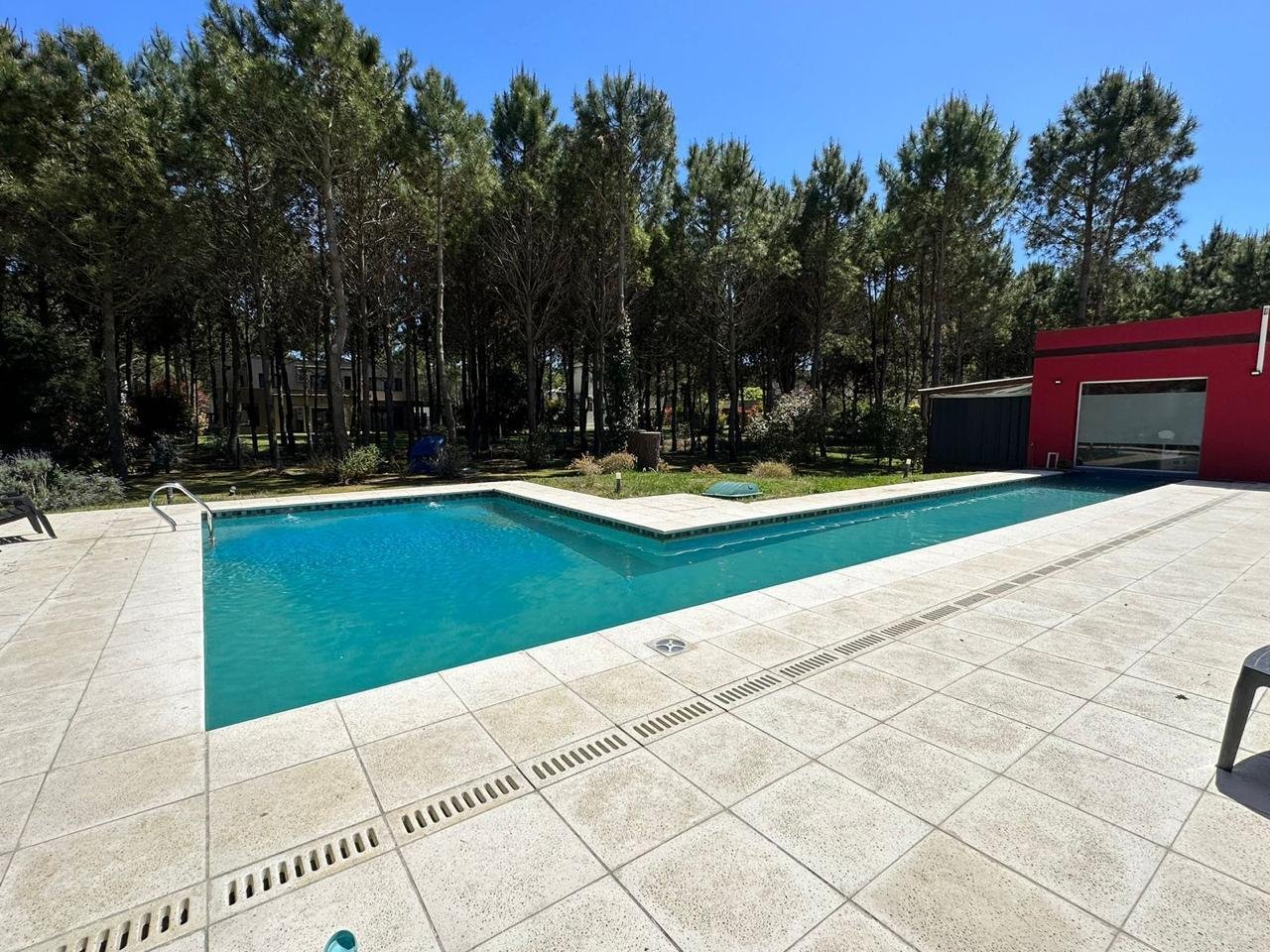 76e9e3170608eb502b1097e56f40e37e