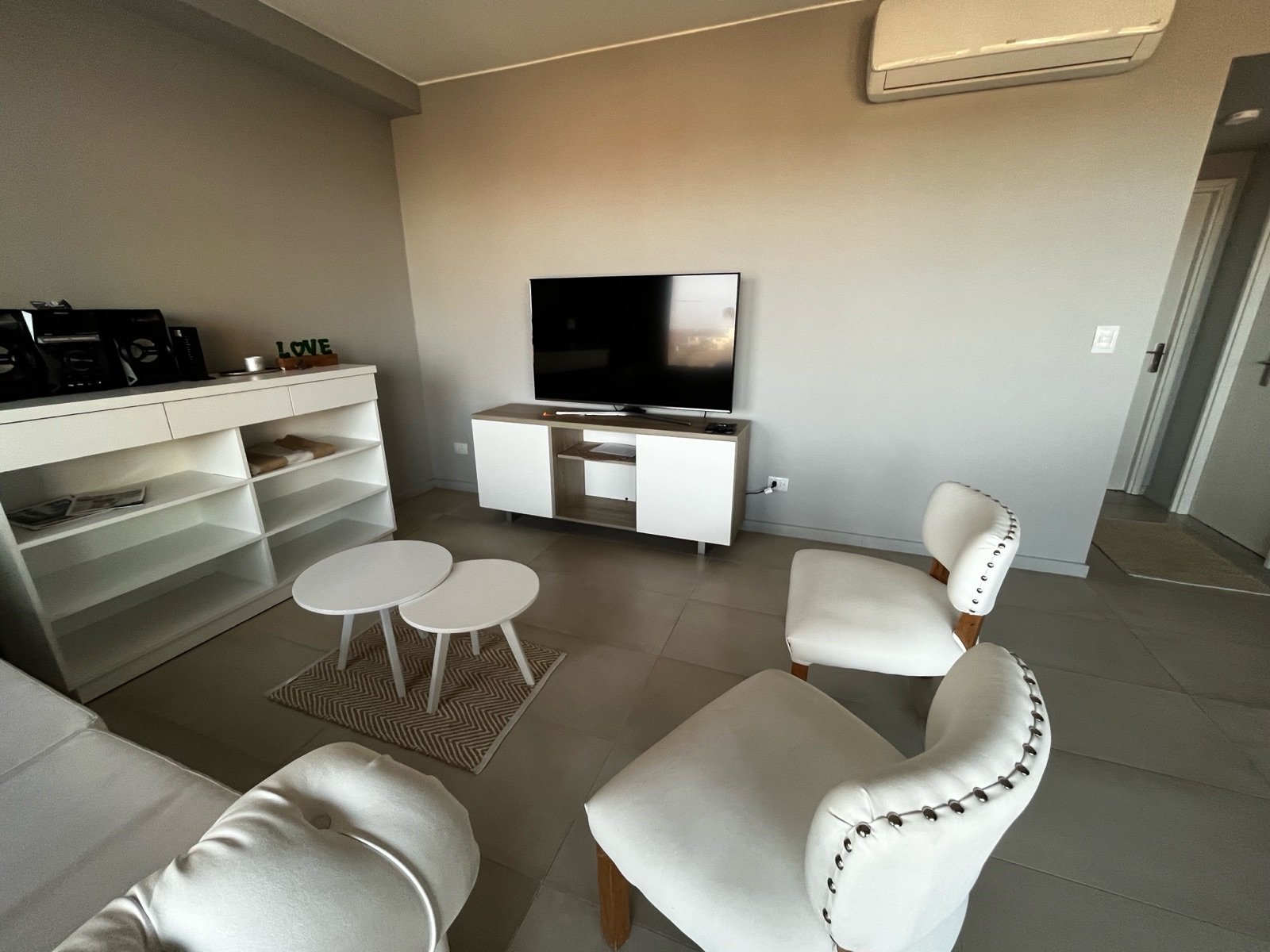 78b2a049ed4e0f32f2f6230d6c987e43