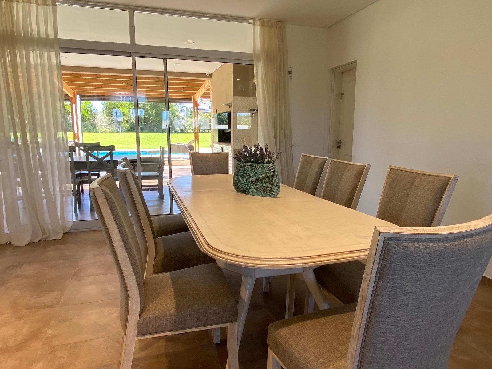 7de7f7ca0492dc1bccab6599c4a8b7e1