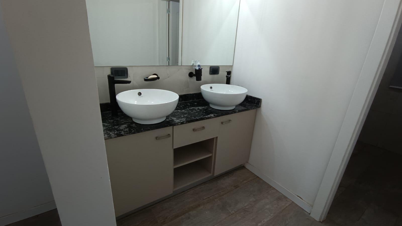 7fbe5c8abaaad8d75360d53861147054