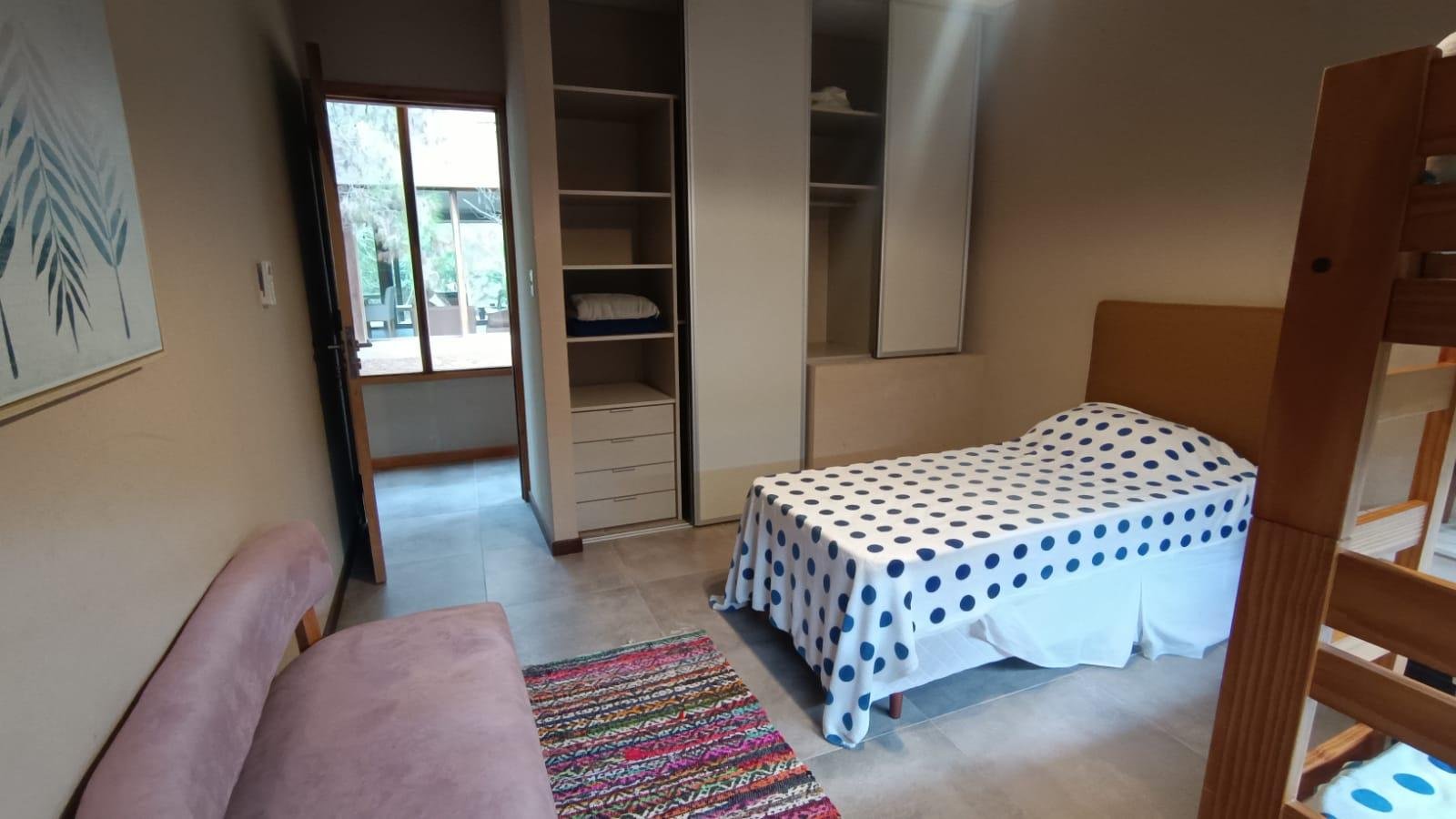 82dedafdc3490afa2ef03ea3b4dd007b