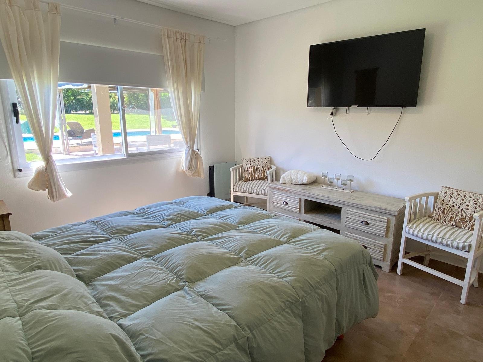 84abc43da868234420f8494142137b12