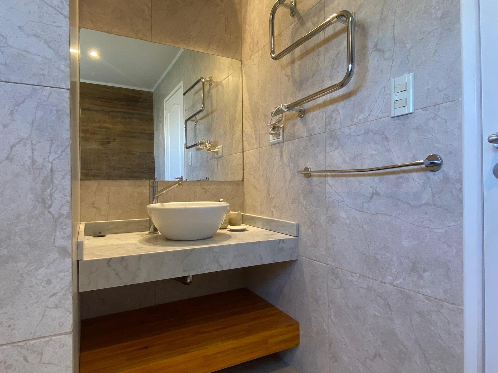 85cf72805f48669af5a87fe5a5abf2d5